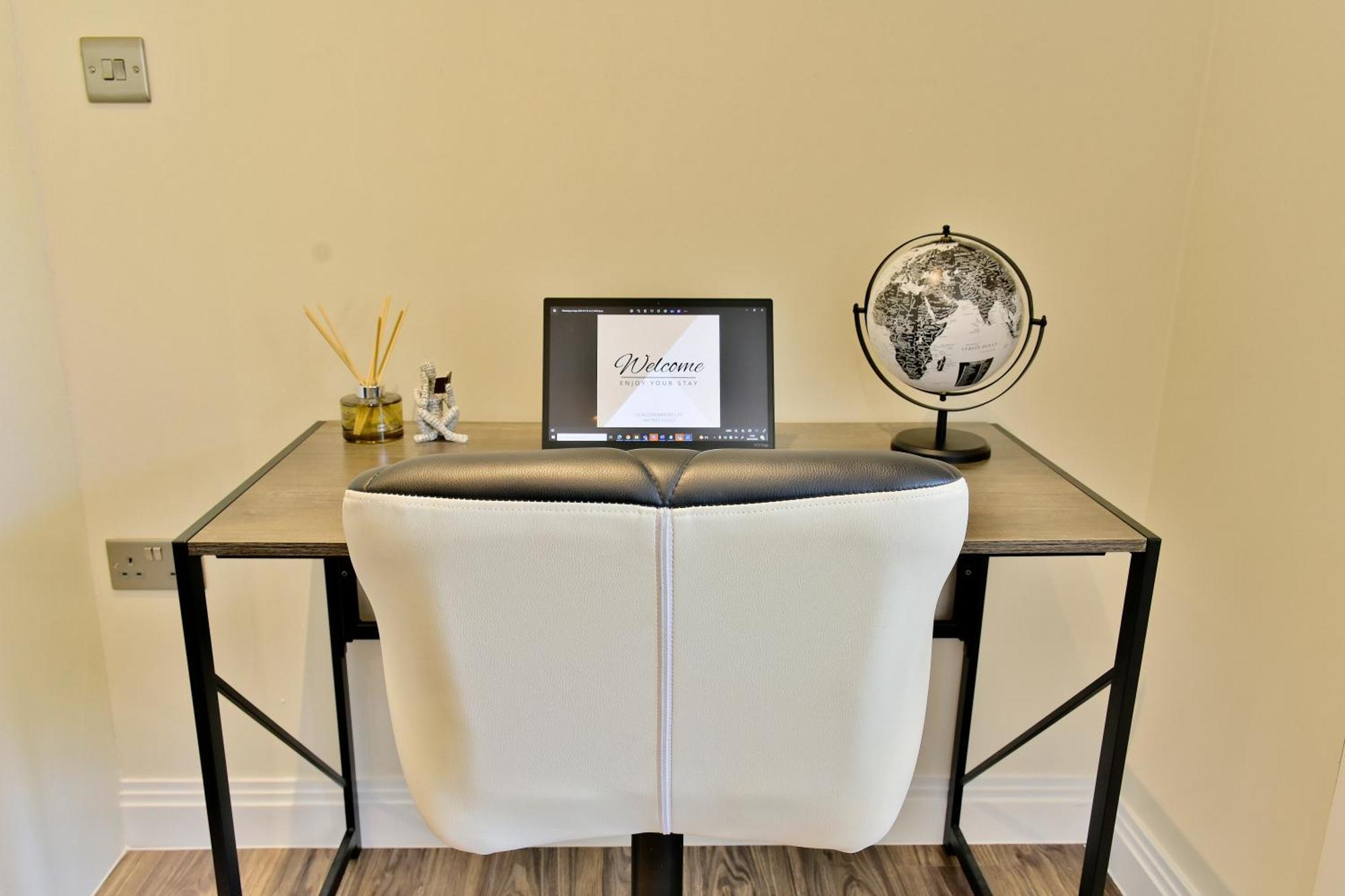 Stunning Apartment Near Citycentre & Oracle Reading Eksteriør billede